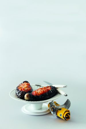 Μελιτζάνες ιμάμ με κεφαλοτύρι