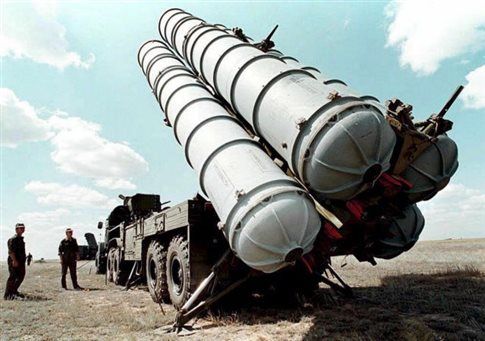 Η Ρωσία έτοιμη να παραδώσει S-300 στο Ιράν