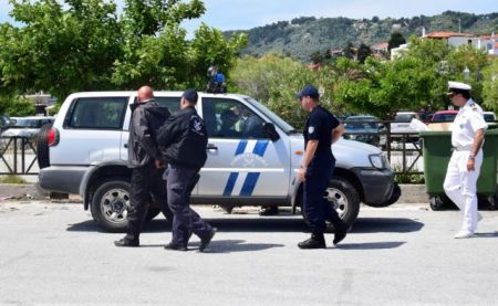 900 μετανάστες εντοπίζονταν καθημερινά τον Ιούνιο στο Αιγαίο