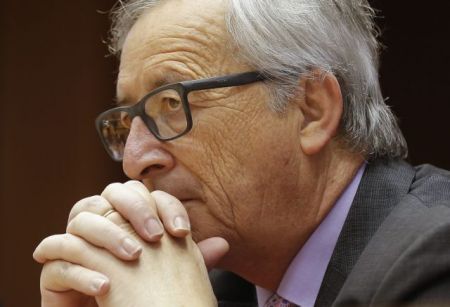 Γιούνκερ: Προσπαθώ να χτίσω γέφυρα, αλλά λείπει το ελληνικό κομμάτι