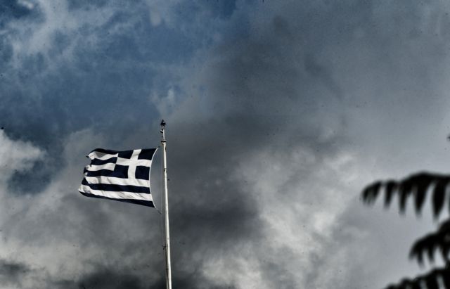 Stratfor: Η Ελλάδα δύσκολα θα τα καταφέρει χωρίς εξωτερική βοήθεια