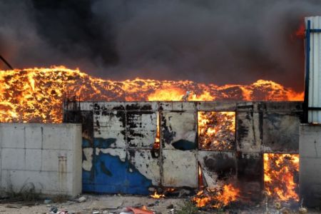 Κατεπείγουσα έρευνα για την πυρκαγιά στον Ασπρόπυργο
