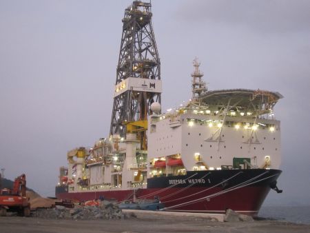 “To Vima” exclusive: Th. Angelopoulos confirms loss of drillships