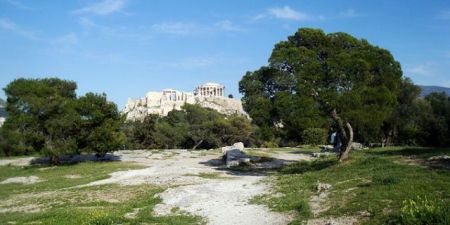 ΣτΕ: Ελεύθεροι οι νυχτερινοί περίπατοι στου Φιλοπάππου