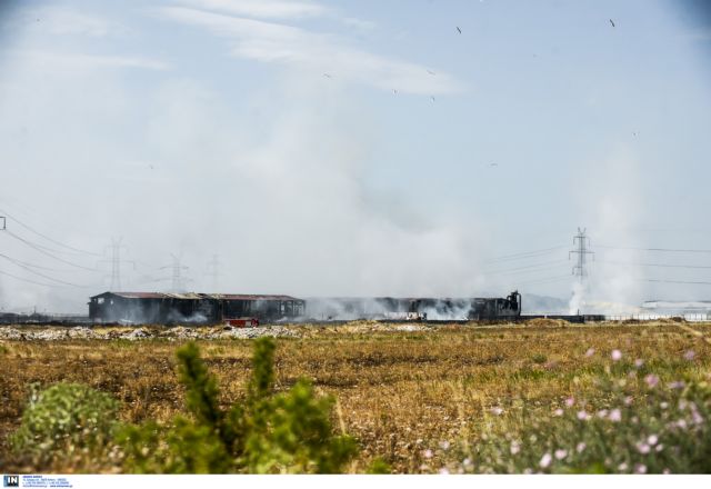 Ασπρόπυργος: Εν αναμονή των αναλύσεων για τη χημική σύσταση του νέφους