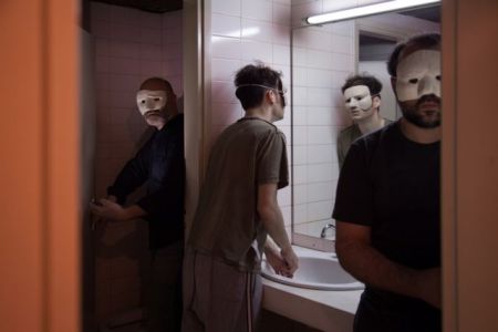 Νίκος Χατζόπουλος: Ολο το παιχνίδι της ζωής παίζεται ανάμεσα σε δύο ρόλους