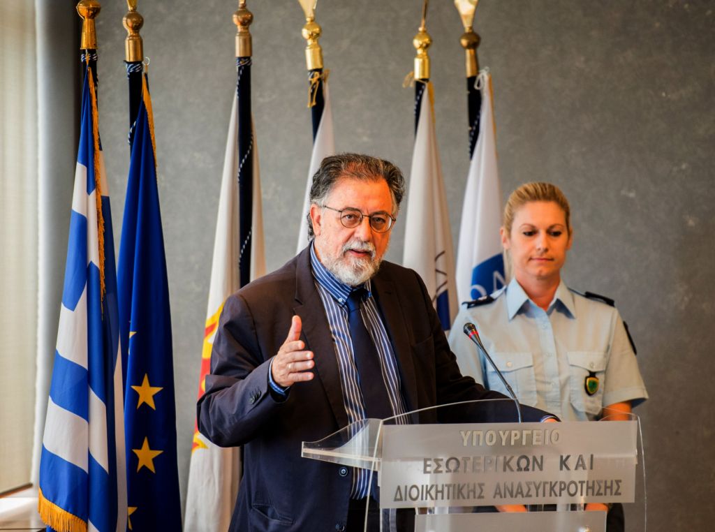 Με ΠΔ ένα μήνα αργότερα οι μεταθέσεις αξιωματικών της ΕΛΑΣ