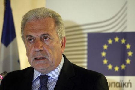 Αβραμόπουλος: Τα Ευρωπαϊκά Κράτη να σταματήσουν τις αλληλοκατηγορίες ότι προκαλούν την μεταναστευτική κρίση