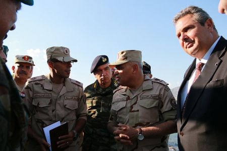 Καμμένος: «Ποτέ δεν συζητήσαμε για περαιτέρω περικοπές στην Αμυνα»