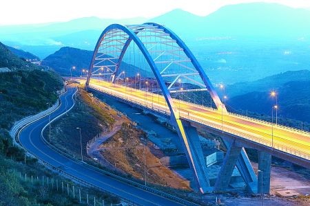 Ομιλος ΓΕΚ ΤΕΡΝΑ: o κυρίαρχος παίκτης σε υποδομές και καθαρή ενέργεια