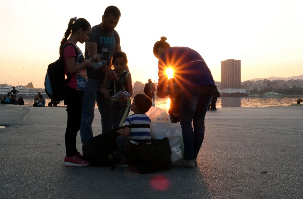 Στον Πειραιά το Ελευθέριος Βενιζέλος με 2.500 πρόσφυγες