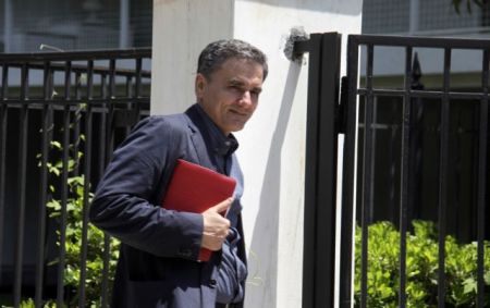 Tsakalotos: “If we took our proposal to Parliament, the gov’t would fall”