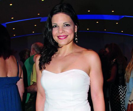 11 ερωτήσεις στη Μαρίνα Ασλάνογλου