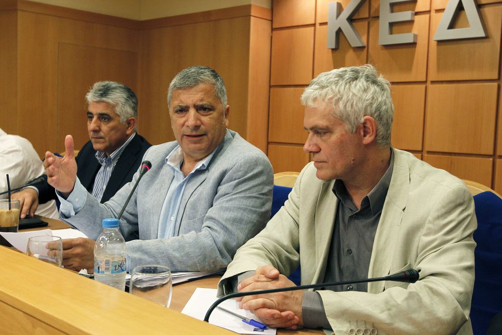 ΚΕΔΕ: Ζητά κάλυψη κενών θέσεων γιατρών σε νησιά και ορεινούς δήμους