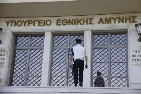 Νέος αρχηγός ΓΕΕΘΑ ο αντιναύαρχος Ευάγγελος Αποστολάκης