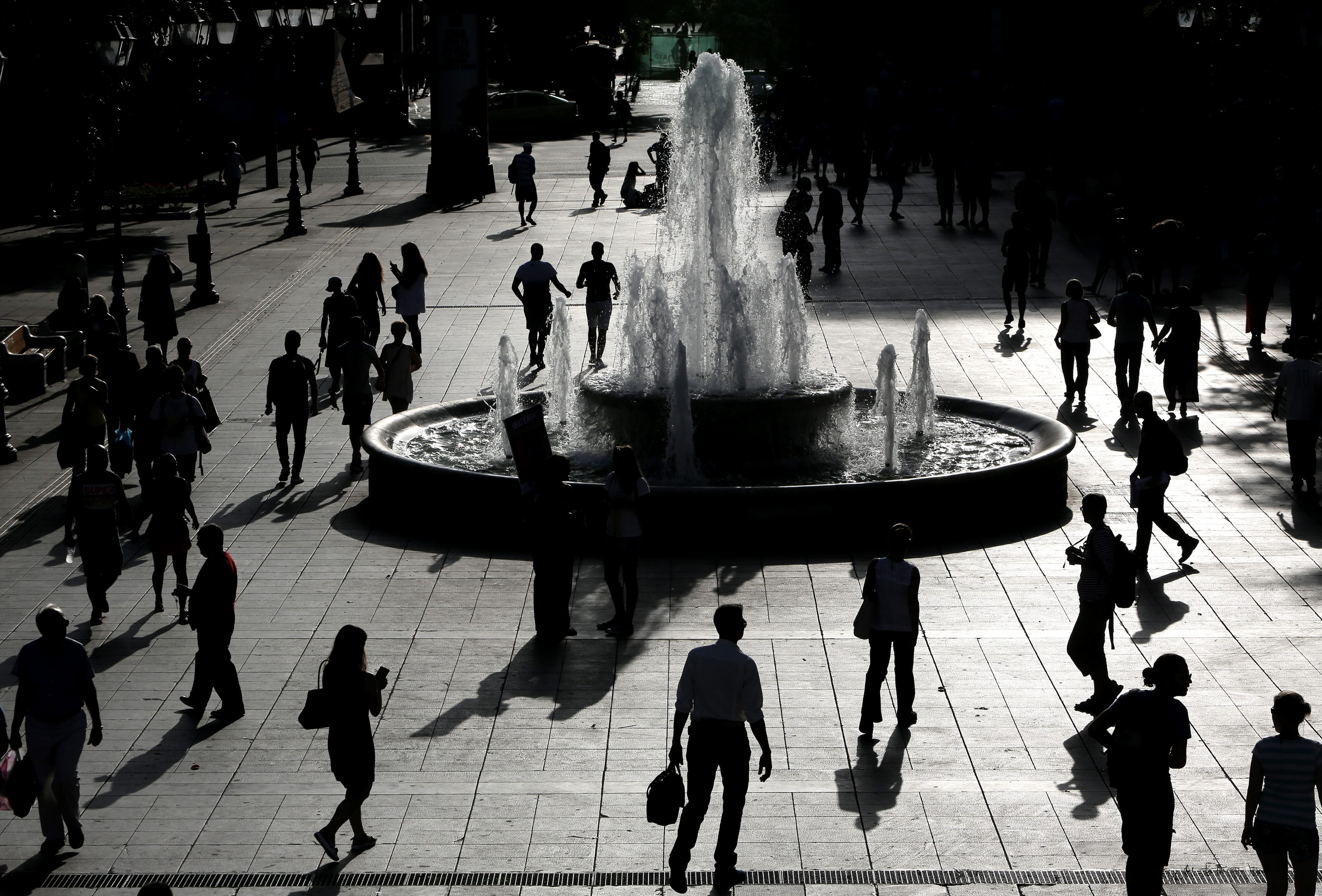 ΓΣΕΒΕΕ: Ετος χαμηλών προσδοκιών και μειωμένων προοπτικών το 2016