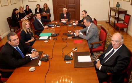 Ραντεβού στη Βουλή μετά το Προεδρικό