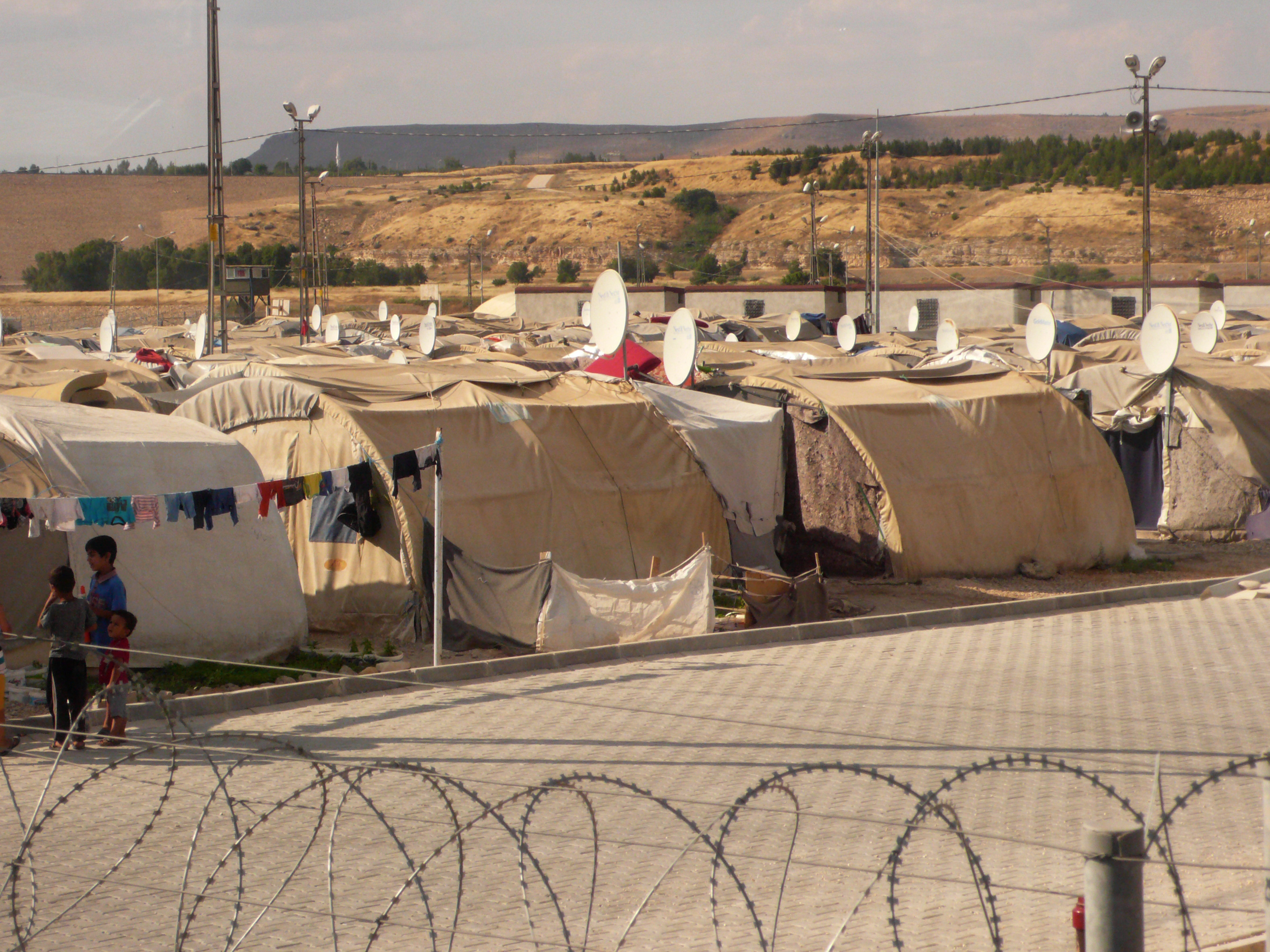 Ξεπέρασαν τα 4 εκατομμύρια οι σύροι πρόσφυγες στις γειτονικές χώρες