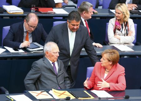 Γερμανία: Ανοικτή διένεξη στην κυβέρνηση Χριστιανοδημοκρατών-Σοσιαλδημοκρατών για την Ελλάδα