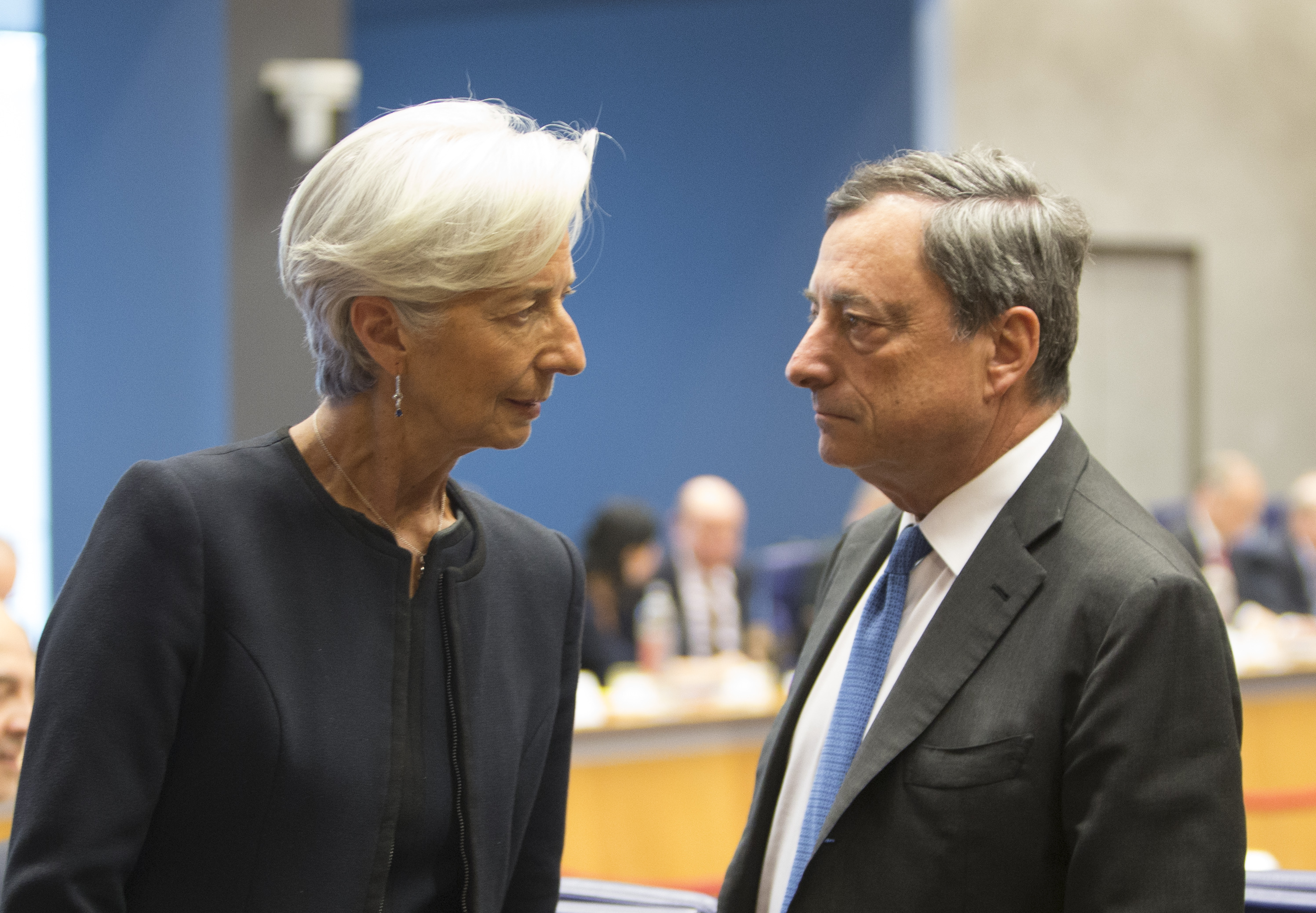 Λαγκάρντ: Να συμφωνήσει σε μείωση ελληνικού χρέους η Ευρώπη