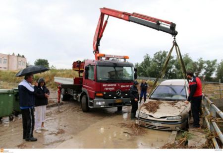 Νεκροί σε τροχαίο τρεις αγνοούμενοι στην Αλεξανδρούπολη