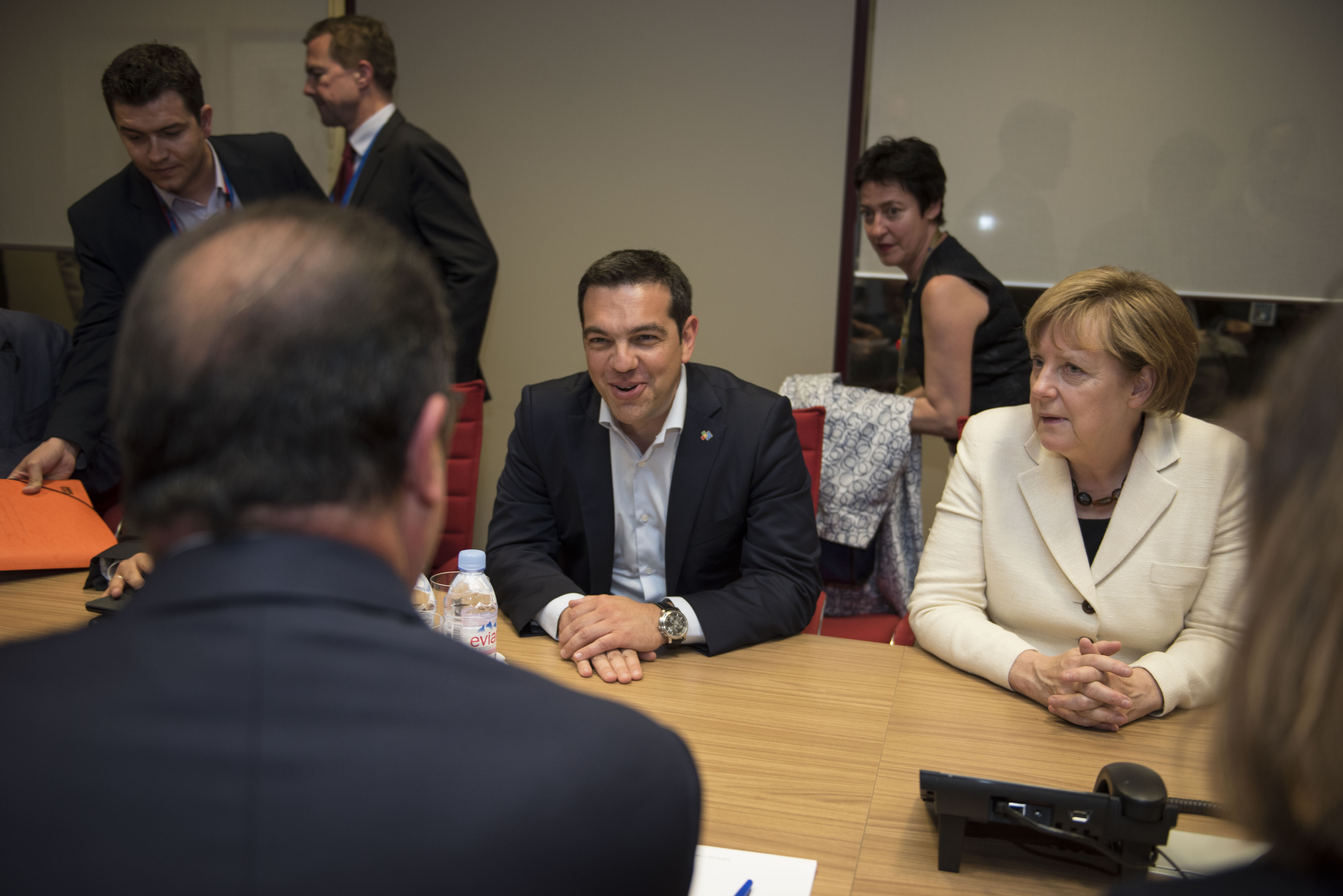 Eurogroup to precede the crucial Eurozone Summit on Monday