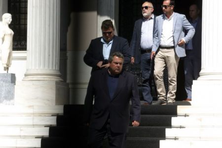Kammenos opposes abolition of VAT discount for islands