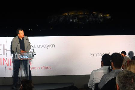 Θεοδωράκης: Οχι πλιάτσικο στις καταθέσεις