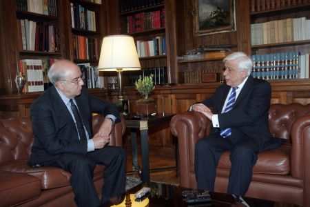 Παυλόπουλος: Κοινός ο αγώνας για να μείνει η Ελλάδα στην Ευρώπη