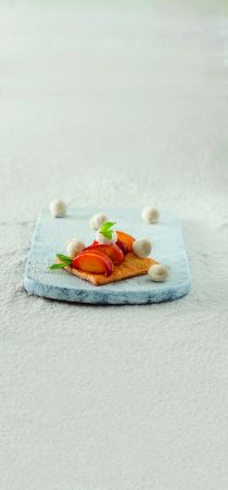 Ταρτάκια με ψητά ροδάκινα