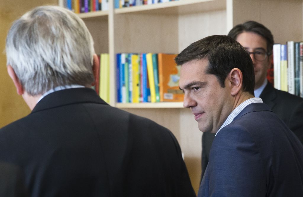 Τσίπρας σε Γιούνκερ:Εμπόδιο στην δημοκρατική έκφραση οι κλειστές τράπεζες