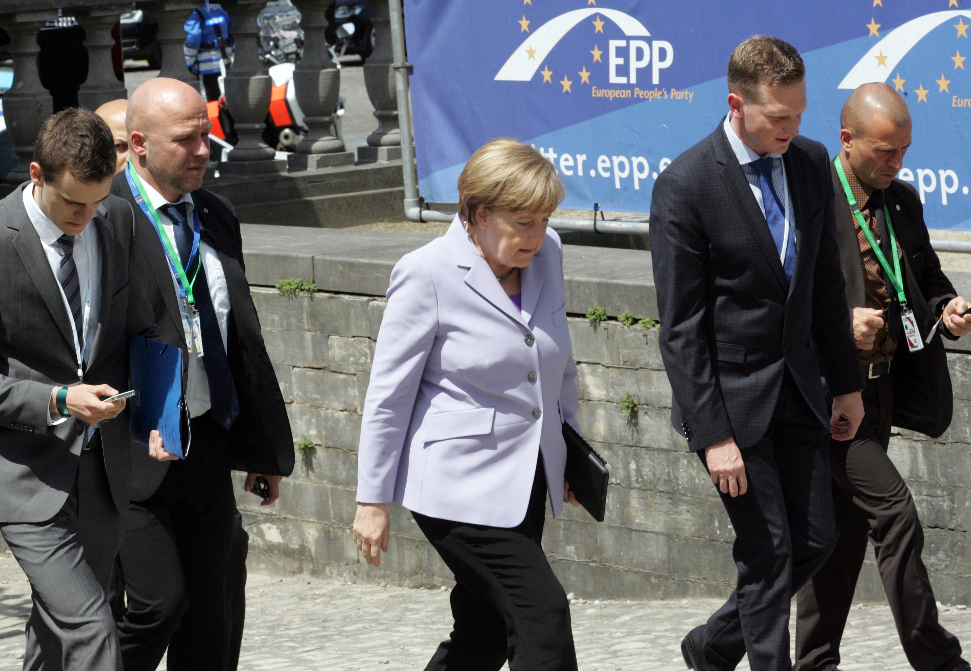 Μέρκελ στο ΕΛΚ: «Η Γερμανία δεν θα δεχθεί «να την εκβιάσει» η Ελλάδα»