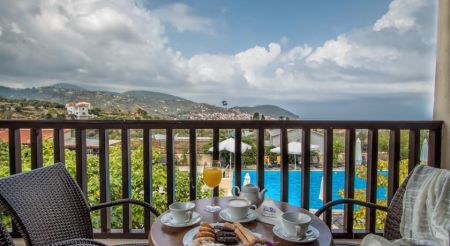 Κερδίστε 3 διανυκτερεύσεις στο ξενοδοχείο «Skopelos Holidays Hotel & Spa» στη Σκόπελο