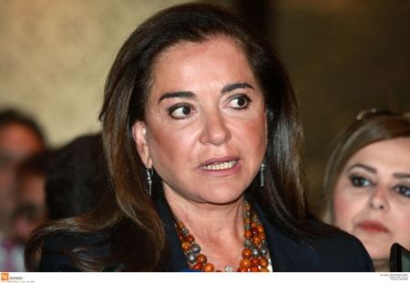 Ντόρα Μπακογιάννη: «Να δράσουν οι βουλευτές προς όφελος του λαού»