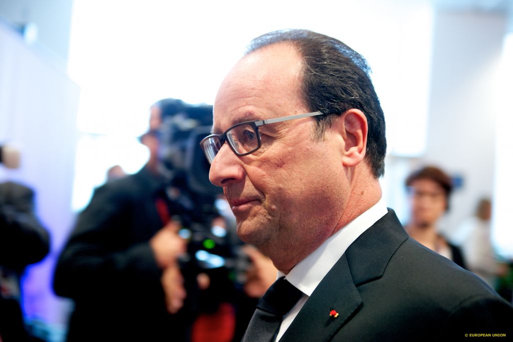 Φοροελαφρύνσεις 2 δισ. ευρώ ανακοίνωσε ο Φρανσουά Ολάντ