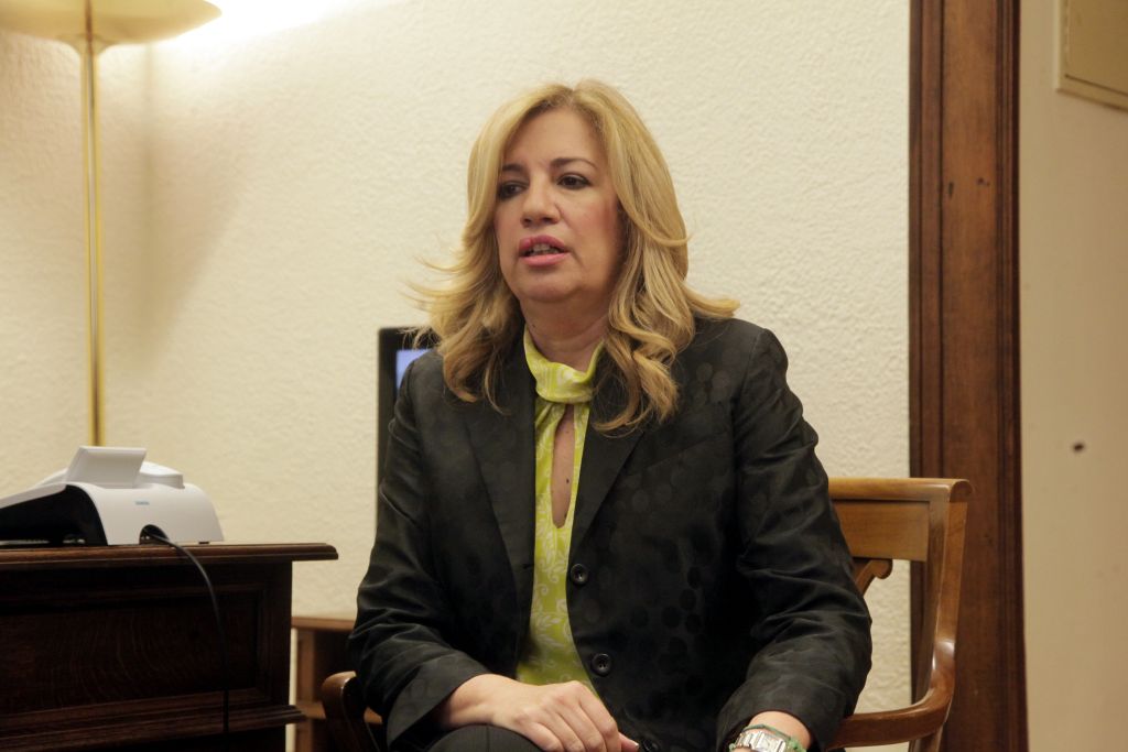 ΠΑΣΟΚ: Αδιέξοδη και διχαστική η πρόταση για δημοψήφισμα