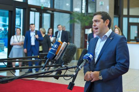 Μεταξύ Grexit… και Χαλάρωσης