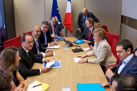 Τα αγκάθια για τη συμφωνία και την πρώτη δόση των 25 δισ.