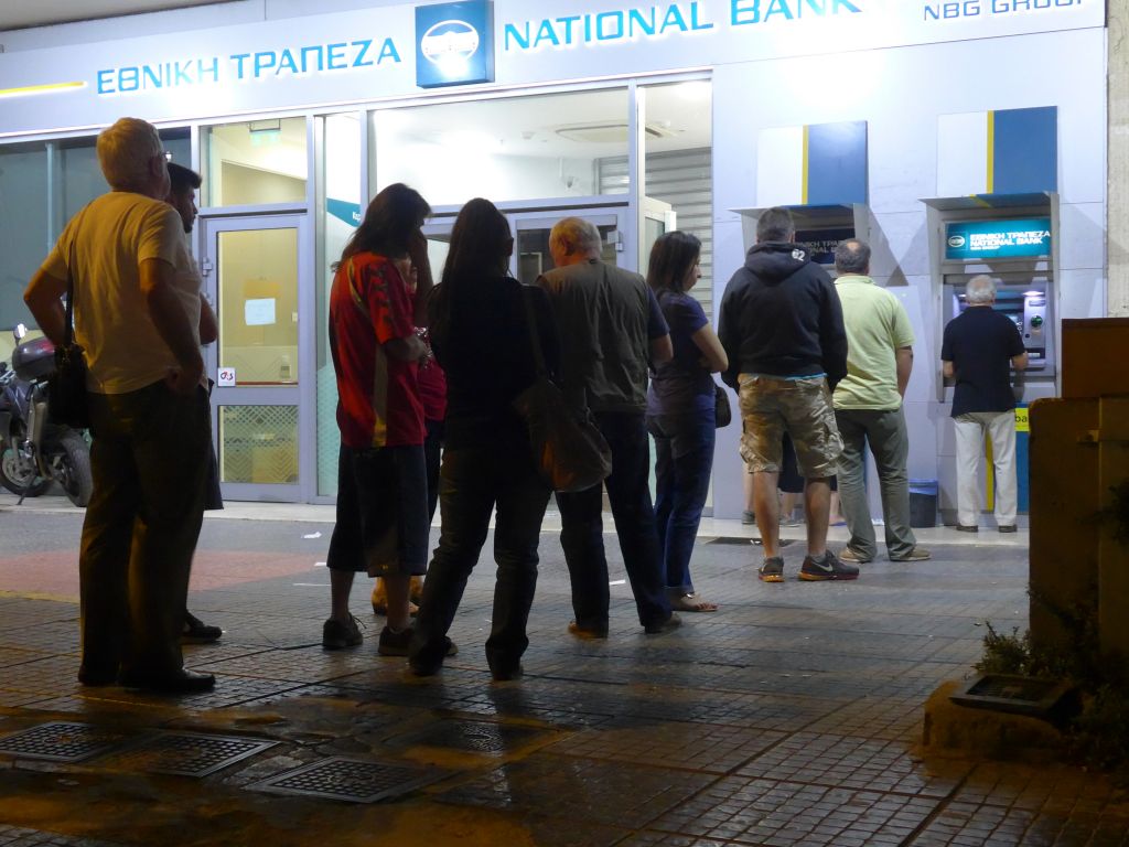 Υπευθυνότητα από όλους για τη λειτουργία των τραπεζών ζητά η ΟΤΟΕ