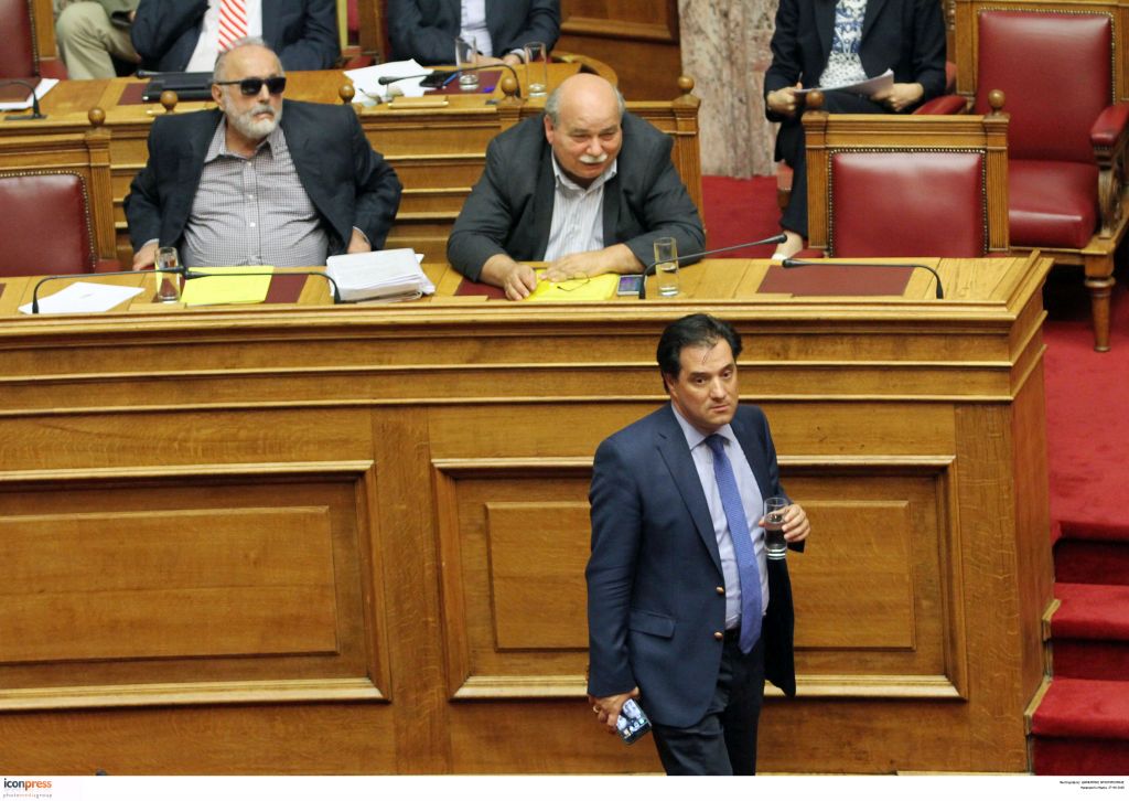 Καβγάς Βούτση – Γεωργιάδη στη Βουλή