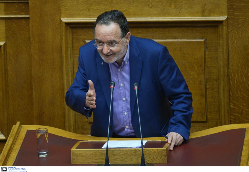 Σχέδιο για δραχμή παραδέχεται εμμέσως ο Π. Λαφαζάνης