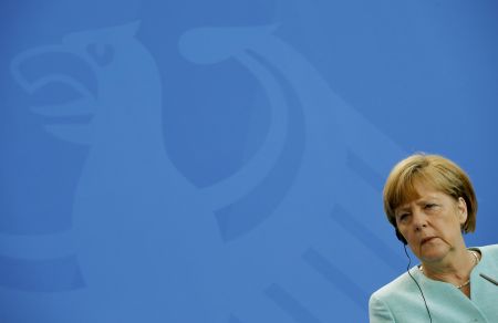 Μέρκελ: Το πρόγραμμα λήγει στις 12:00 το βράδυ της Τρίτης