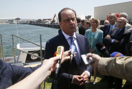 Ολάντ: Η συμφωνία πρέπει να γίνει αμέσως