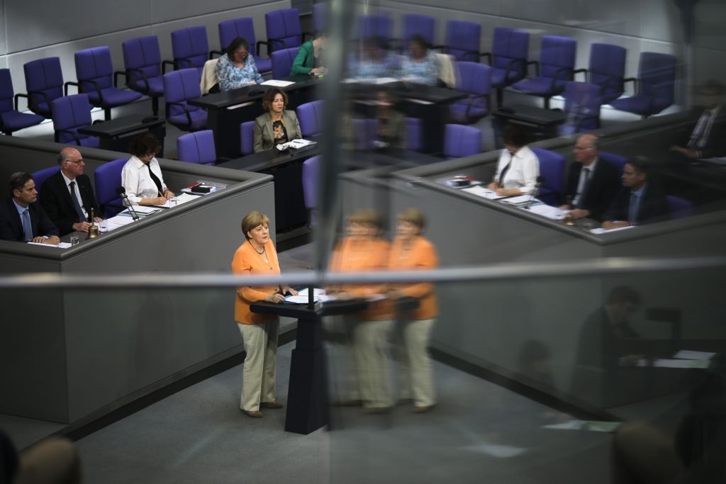 Οικονομολόγοι: Ζητούν από τη Μέρκελ τέλος στην αποτυχημένη λιτότητα