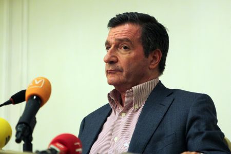 Δηλώσεις με ενωτικό μήνυμα μετά την κάλπη από τον Γ. Καμίνη