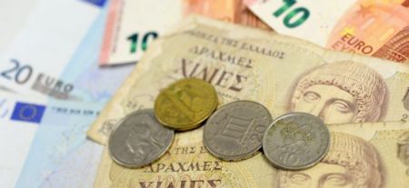 Τρία σενάρια για το νόμισμα μετά το δημοψήφισμα