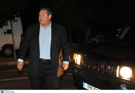 Καμμένος: Οι τράπεζες έκλεισαν με προτροπή της αντιπολίτευσης