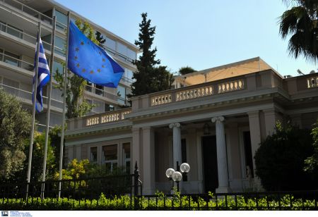 Την δημιουργική… αδράνεια επιλέγει το Μέγαρο Μαξίμου