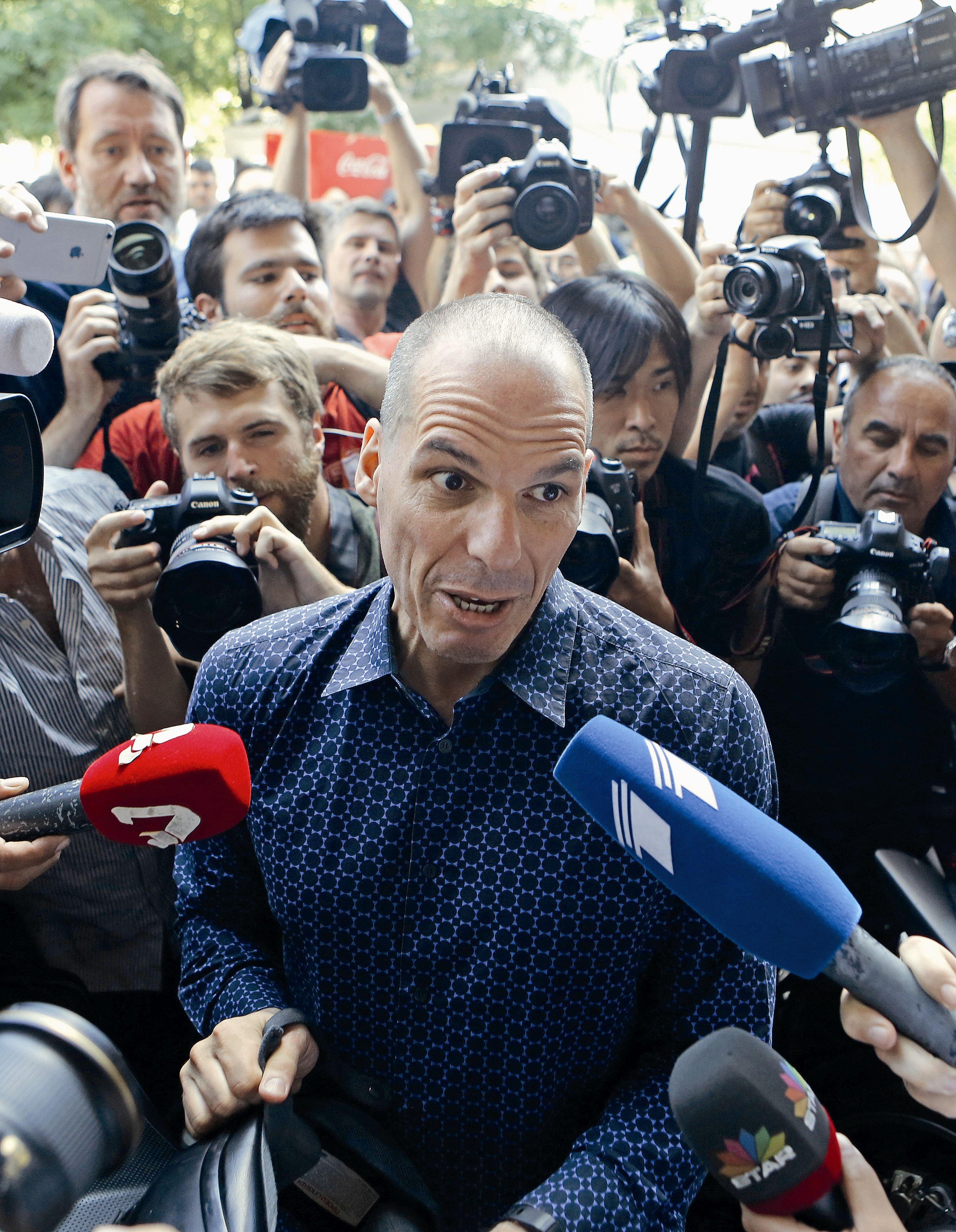 Γιάνης Βαρουφάκης – Αντίο minister of awesome*