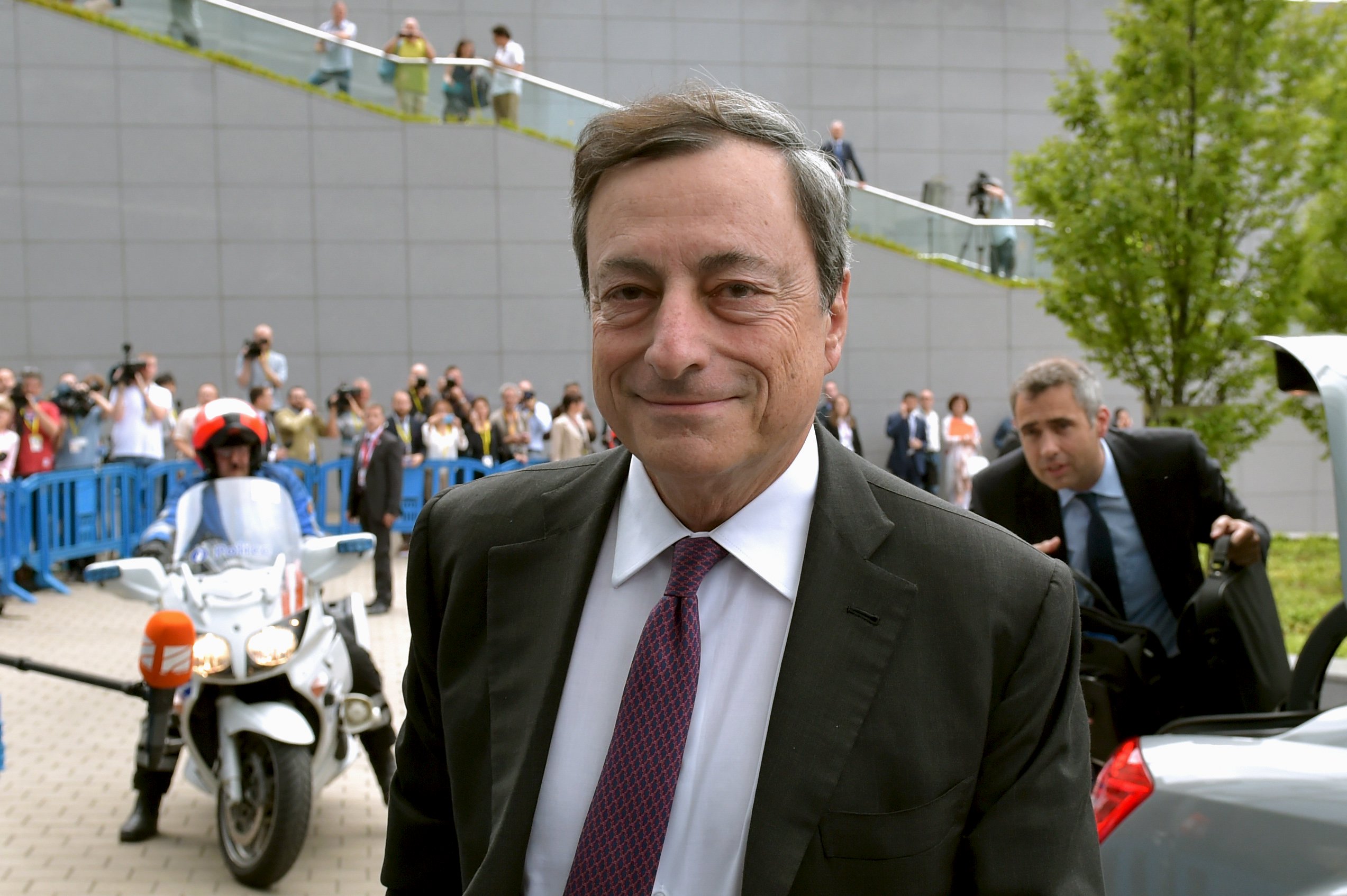 Κρίσιμη συνεδρίαση από την ΕΚΤ – Έχουν διαταραχθεί οι σχέσεις με τους εταίρους – Μόνο με θαύμα παραμένουμε στη  ευρωζώνη